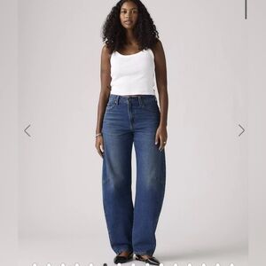 Levis BAGGY DAD BARREL WOMEN'S JEANS size 26w 30L
